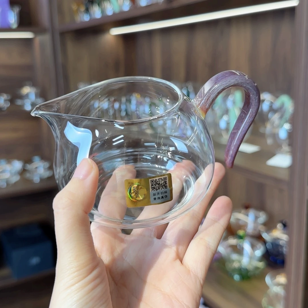 禾器淡然暮山紫。。。。。