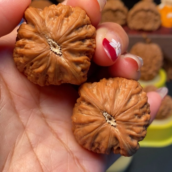 文玩核桃吊坠37全品铁锤