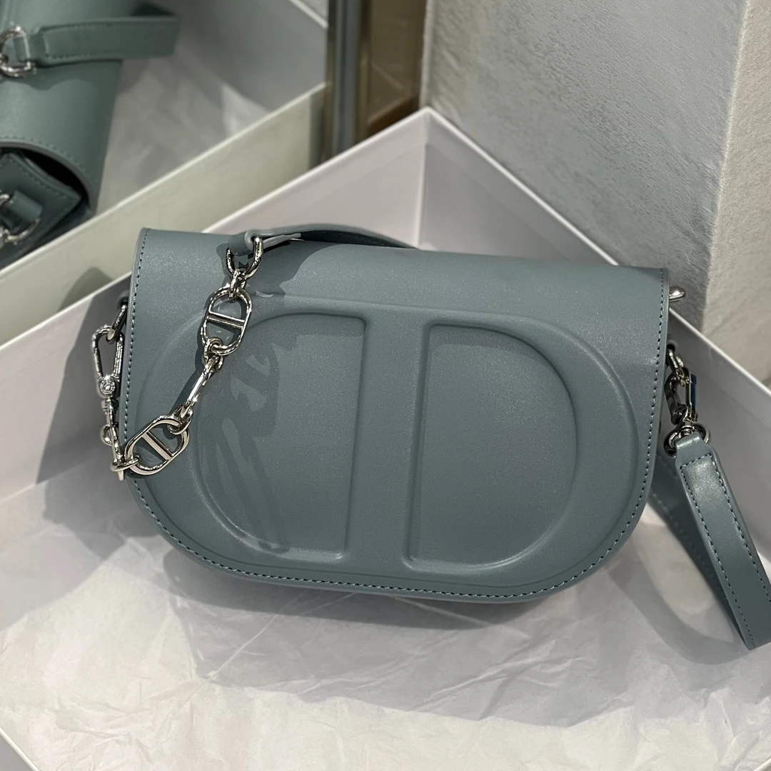 小乖逃D新款时尚菱格链条包包小香风小众单肩包DD9310