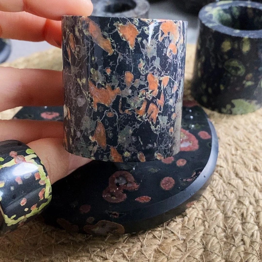 奢上奢精品梅花玉盖置