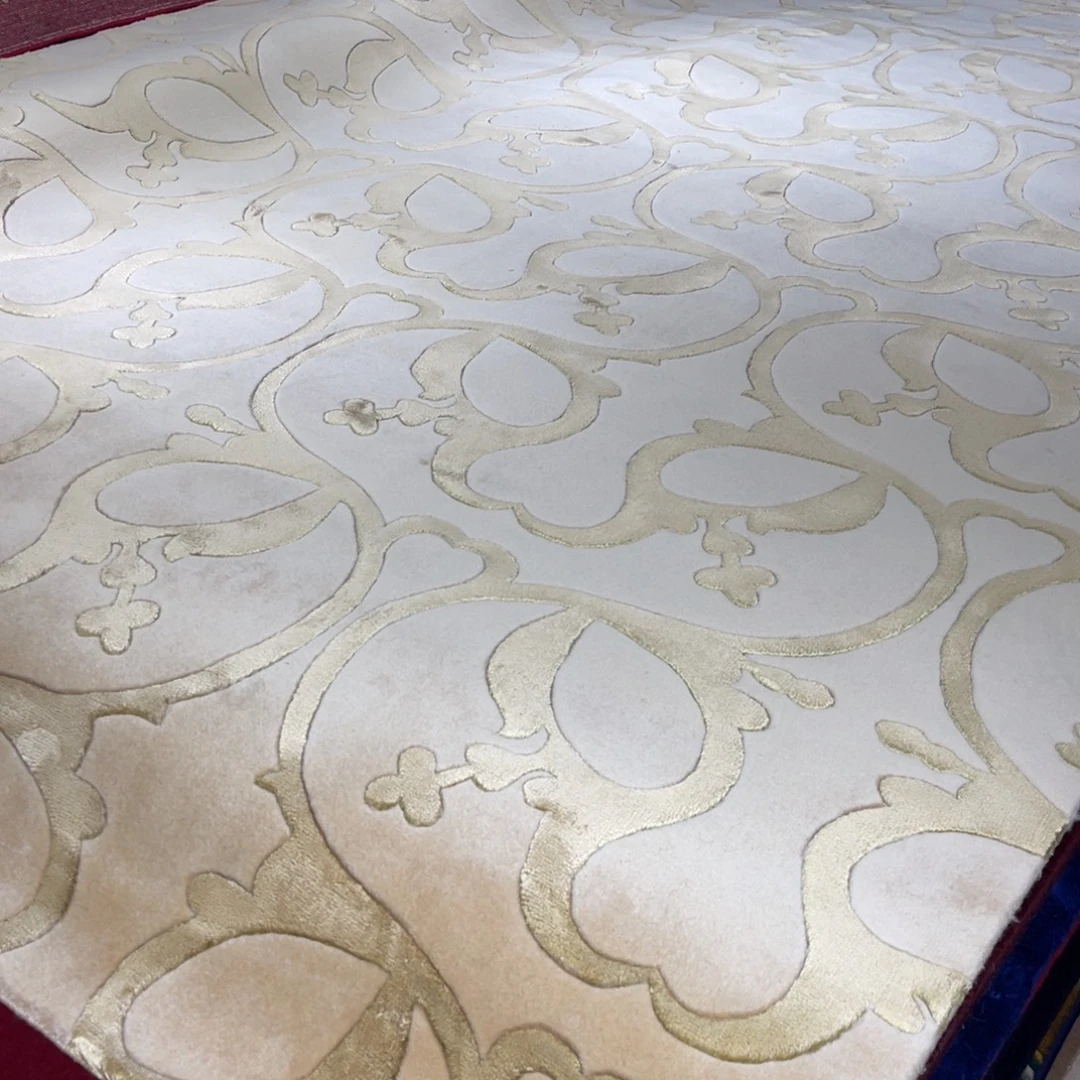 羊毛1.9×2.9纯羊毛加丝特价地毯