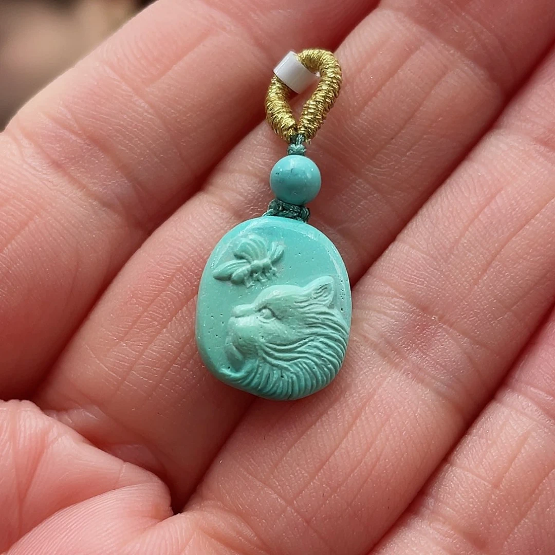 绿松石颈饰未镶嵌