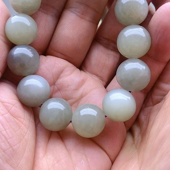 【闪购商品】手链未镶嵌和田玉爱****，16烟紫
