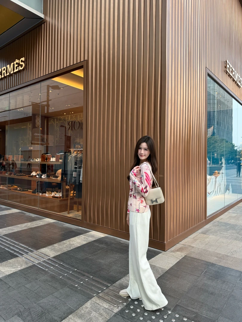 WAN2高定【新晋神裤】王牌面料 奶油白垂感阔腿裤高腰显瘦直筒裤