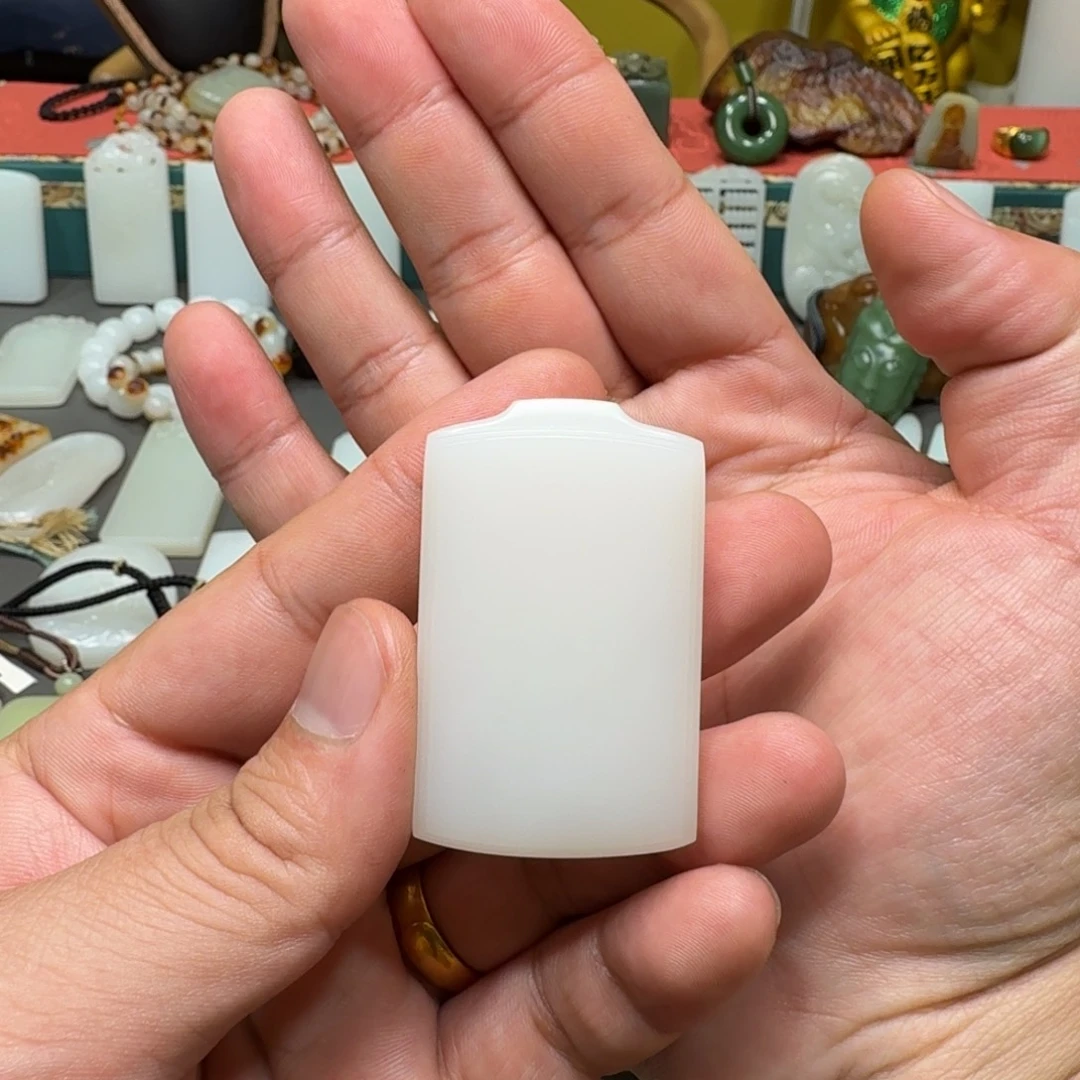 和田玉未镶嵌吊坠(不含链)