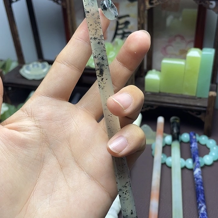 福利，岫玉白冰飘墨