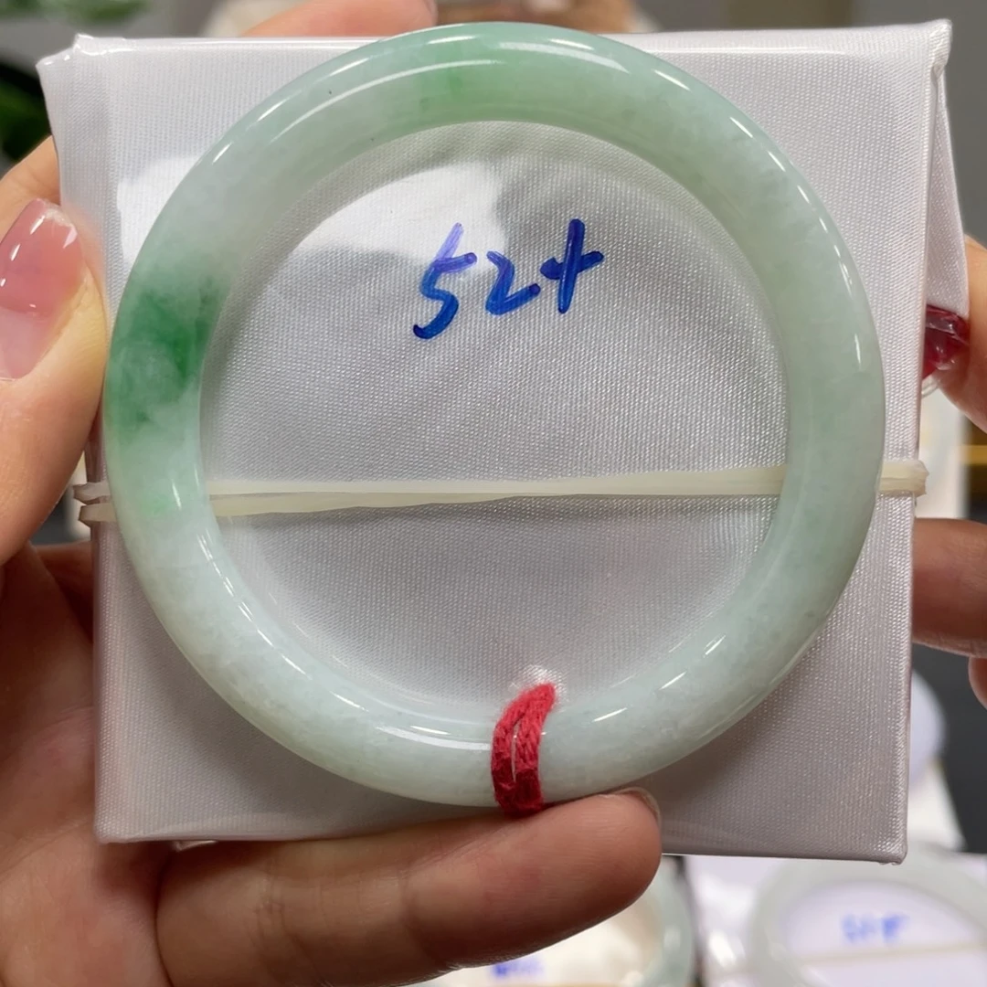 翡翠未镶嵌手镯翡翠