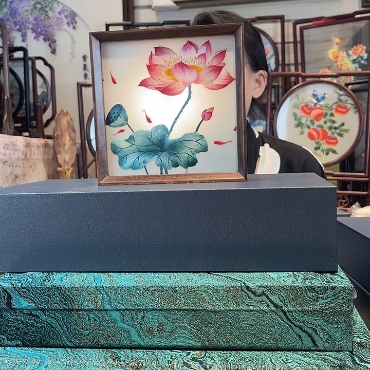 有机玻璃苏绣摆台夜灯手工