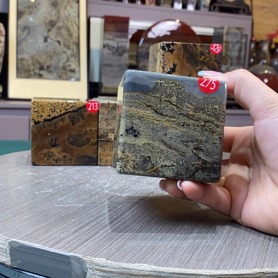 石材广西国画石草花石