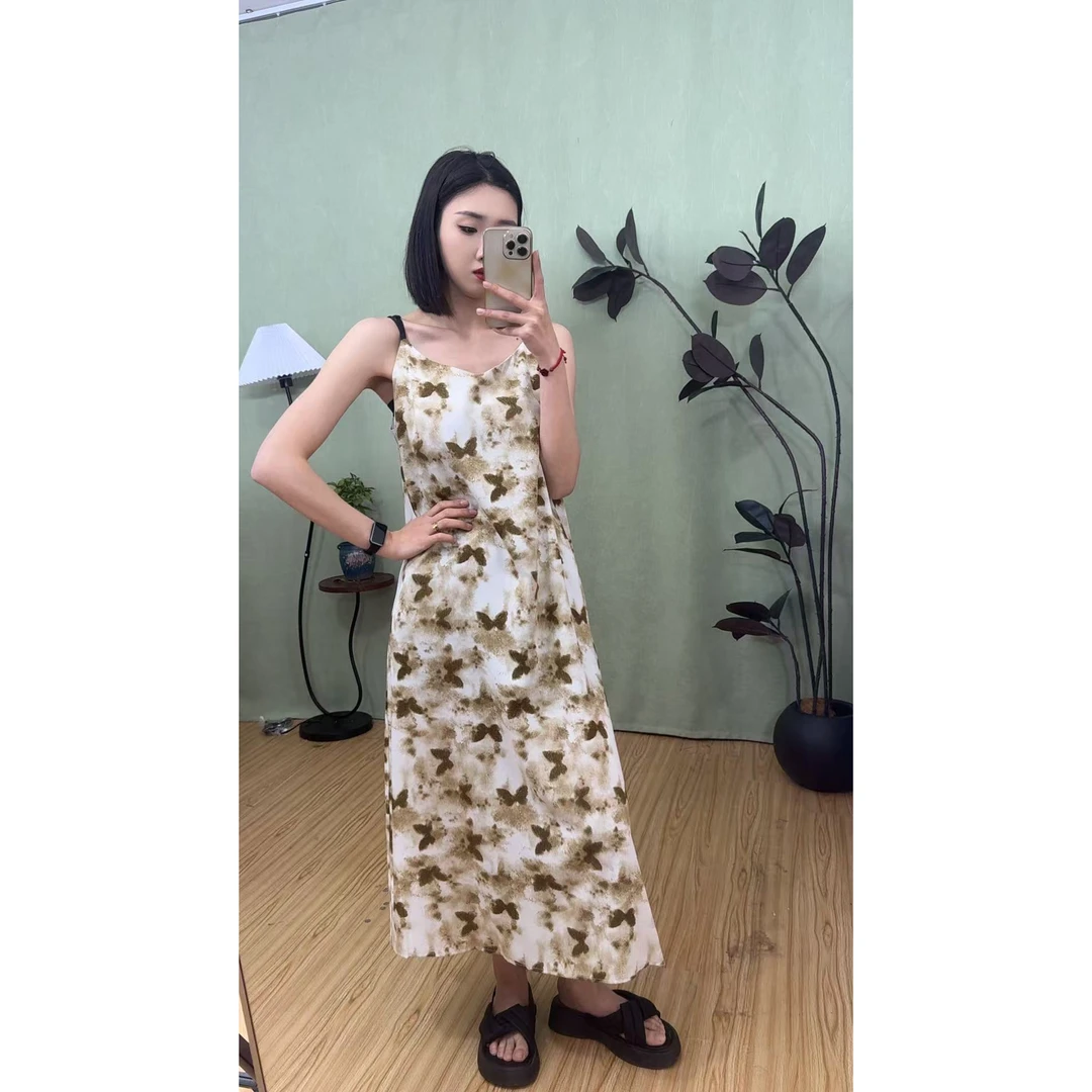 【晕染蝴蝶吊带裙】调节肩带开叉女装连衣裙宽松时尚气质显瘦印花