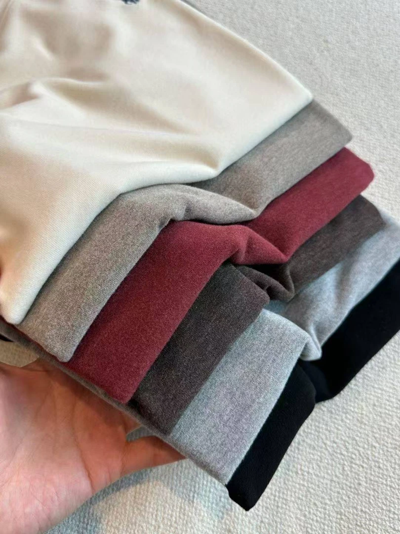 【小马刺绣】女士秋冬新款复古刺绣短袖