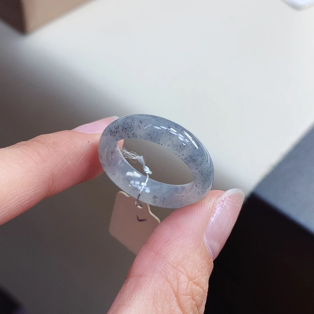 翡翠戒指未镶嵌18-19号