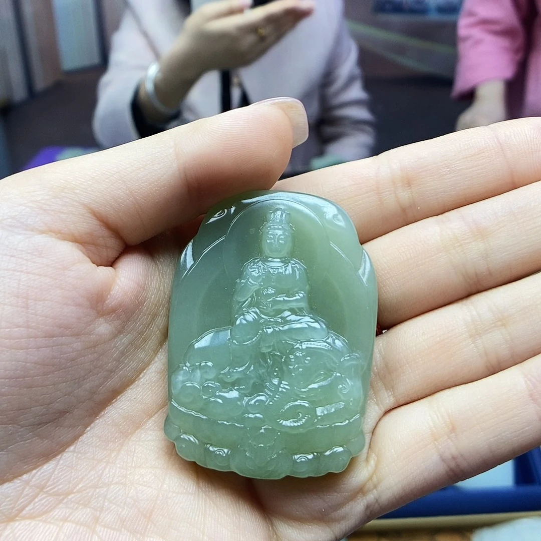 和田玉颈饰未镶嵌高**水