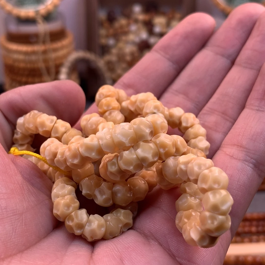 星月菩提吊坠?***财星球大肠