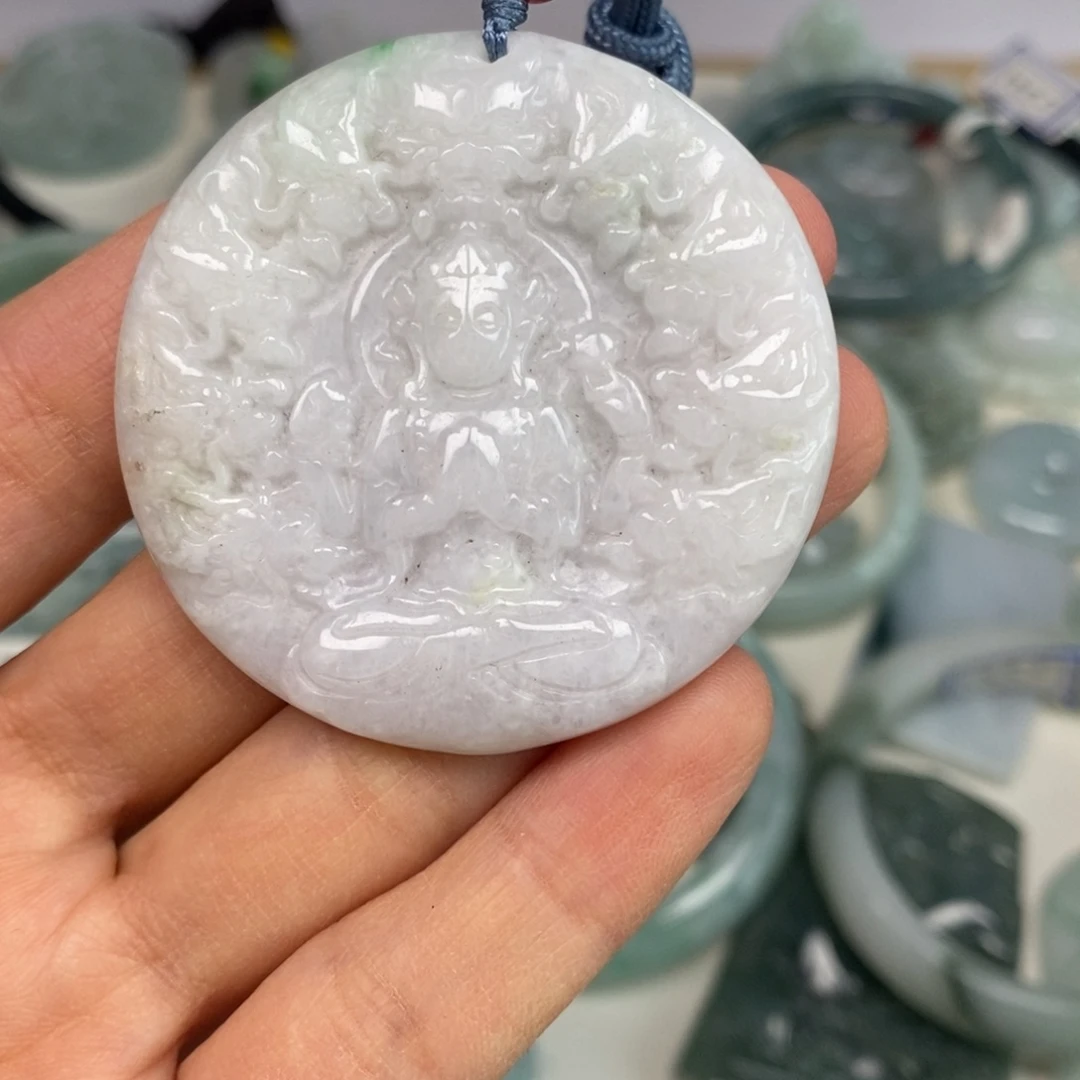 翡翠颈饰未镶嵌千手
