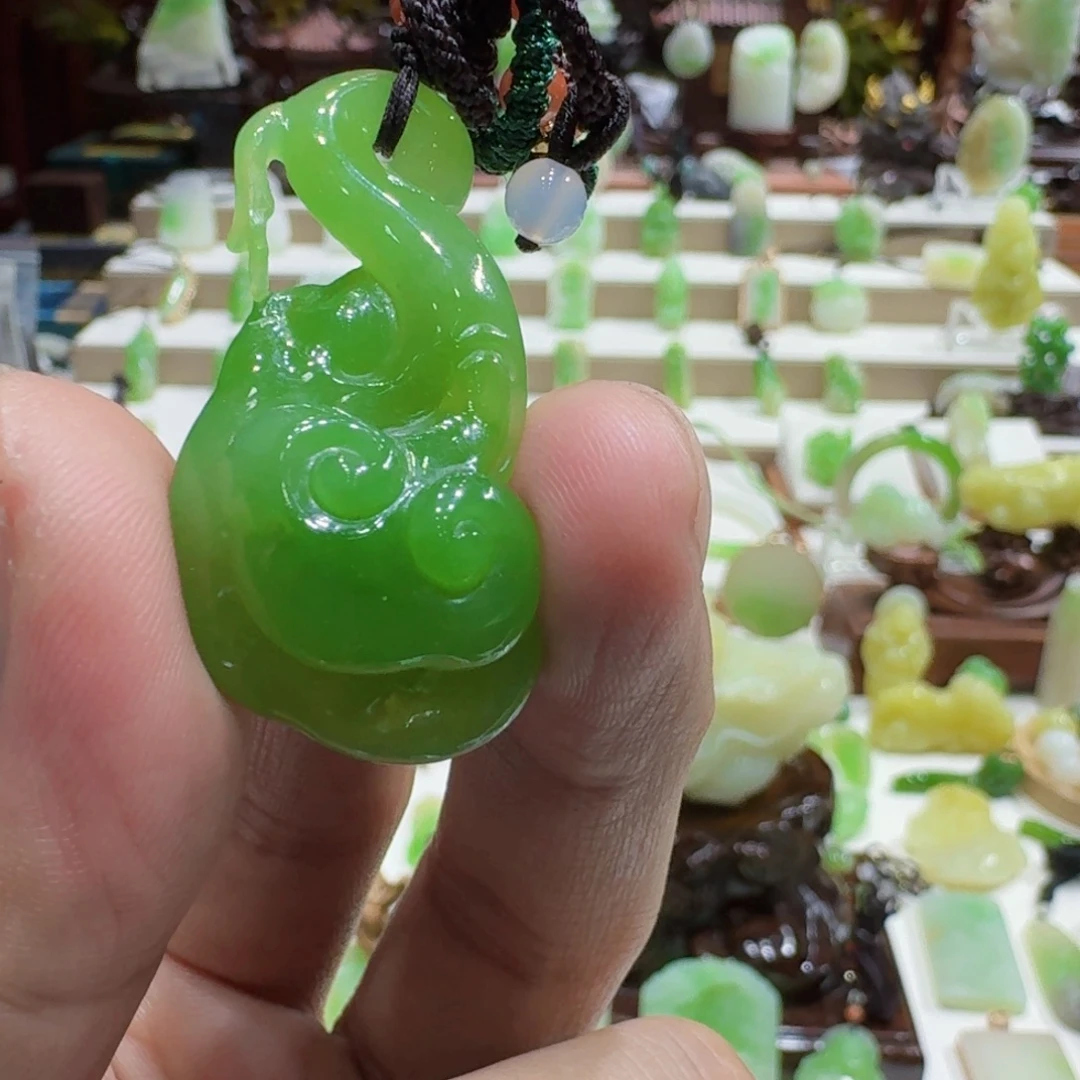 和田玉（碧玉）未镶嵌颈饰和田玉碧玉双娇如意吊坠