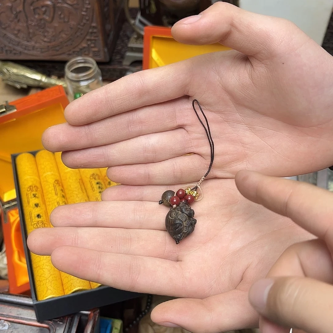 大叶紫檀（黑酸枝木类）