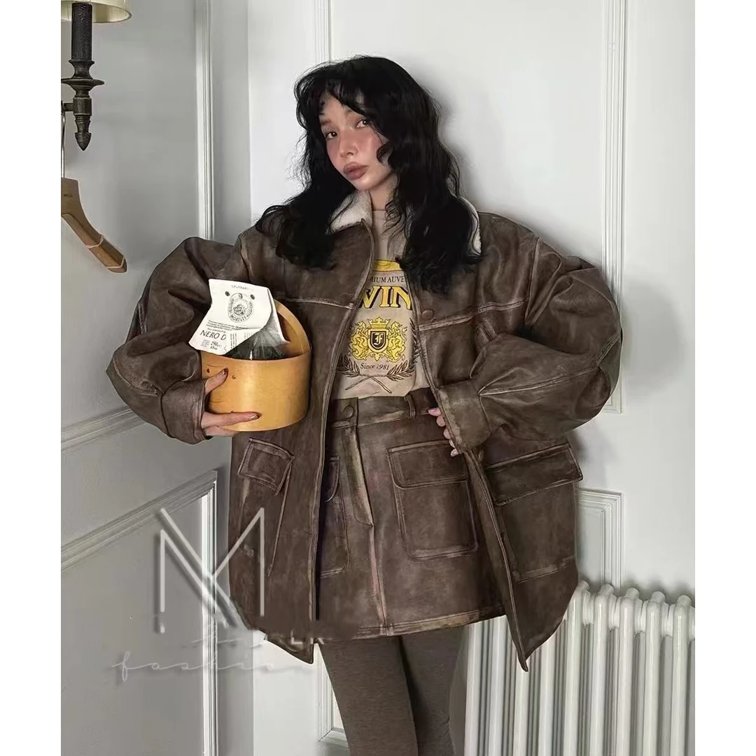 请叫我大韩 WT550翻领巧克力外套