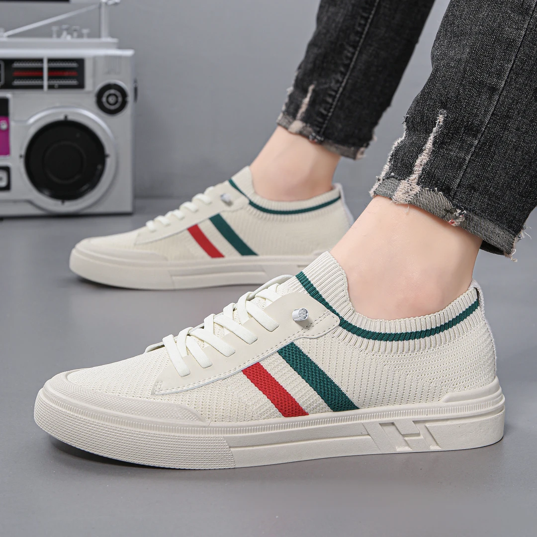 夏季2025锁滑飞织透气不臭脚休闲驾车款网面内里软底柔韧防滑男鞋