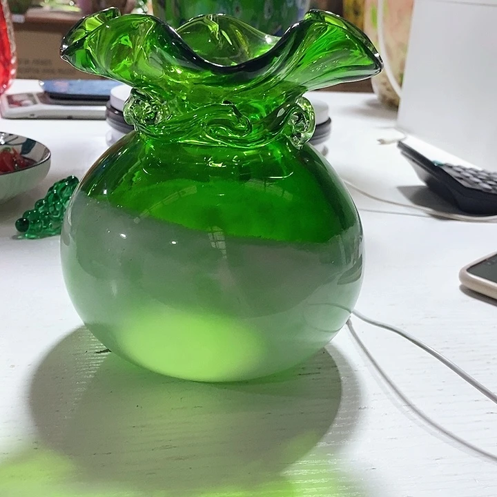 花瓶高17厘米口径6厘米