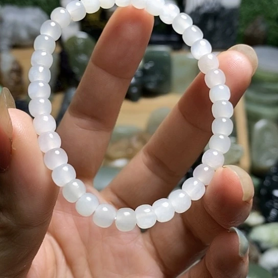 未镶嵌和田玉（糖玉）珠宝半成品