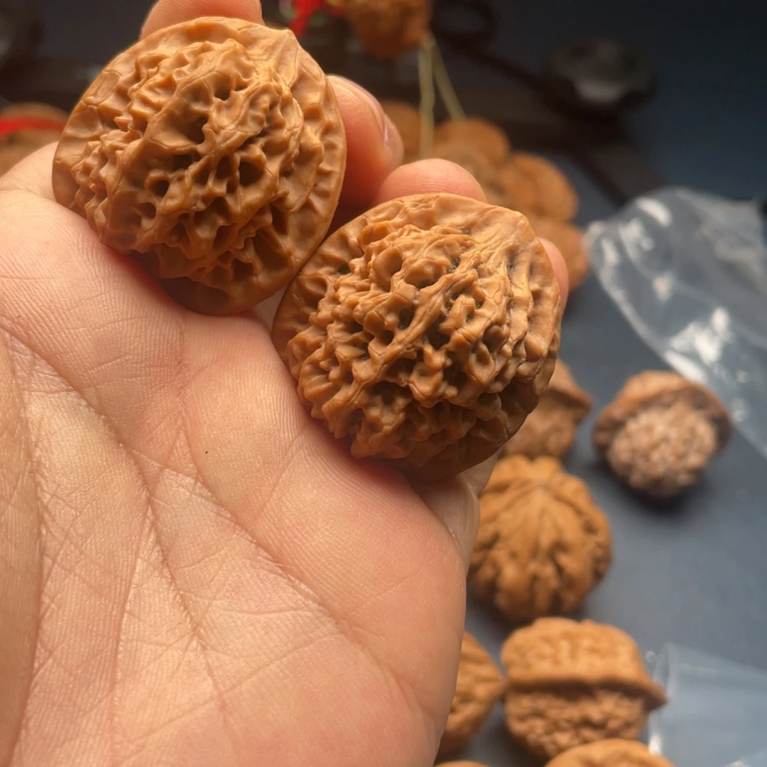 吊坠文玩核桃秦岭核桃