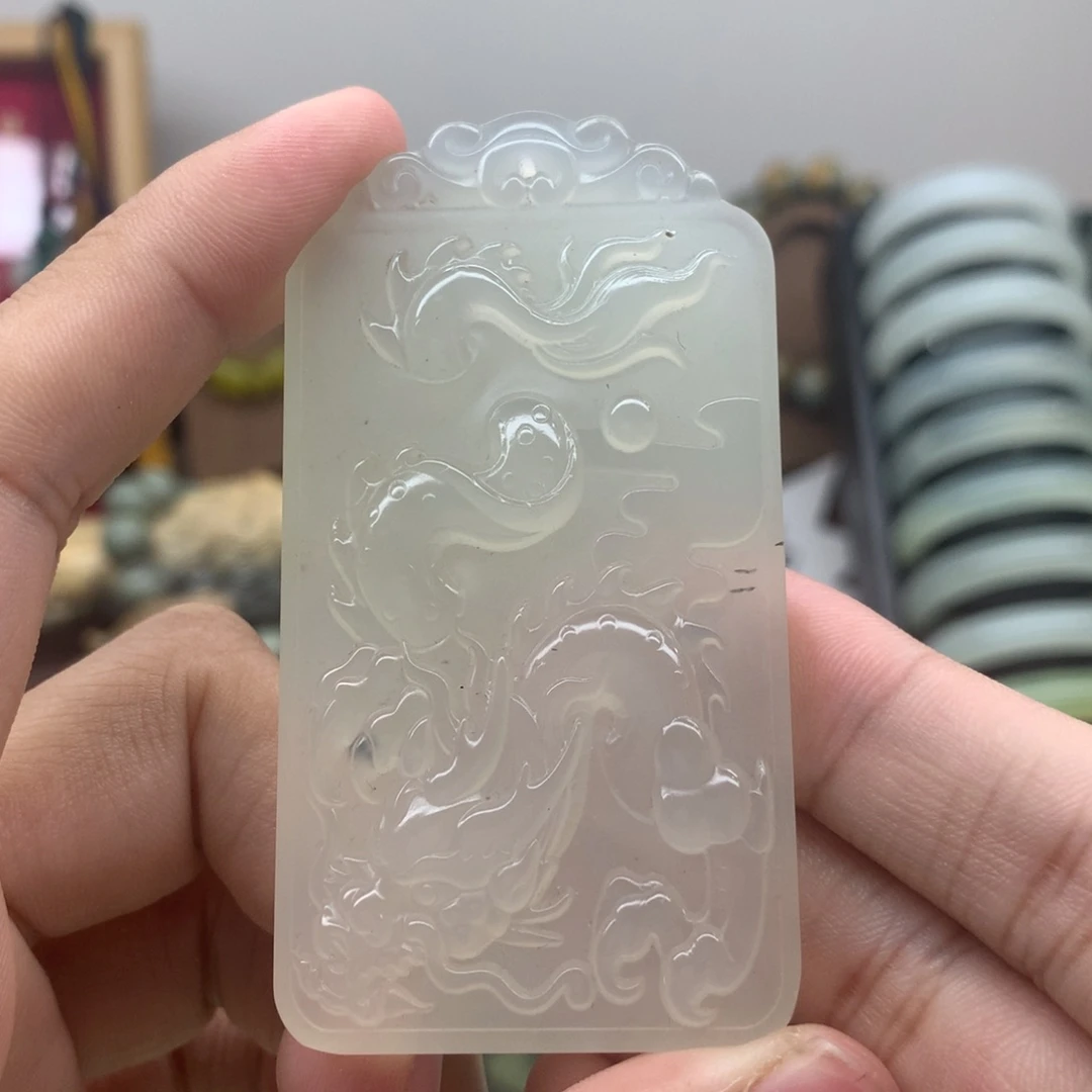 岫玉未镶嵌吊坠(不含链)