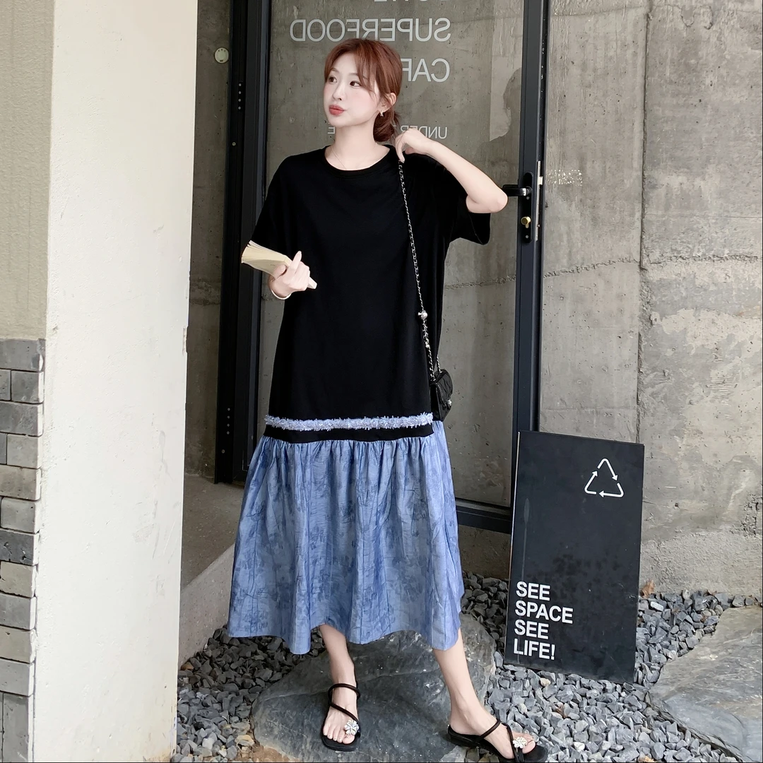 黑色松弛高级感撞色拼接连衣裙女2025夏季新款韩系时尚休闲A字裙