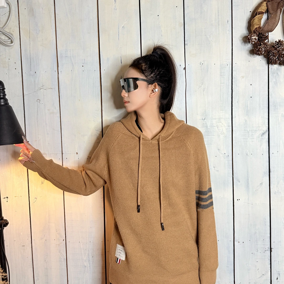 【包子专属】2024新款时尚百搭连帽针织套头毛衣男女同款