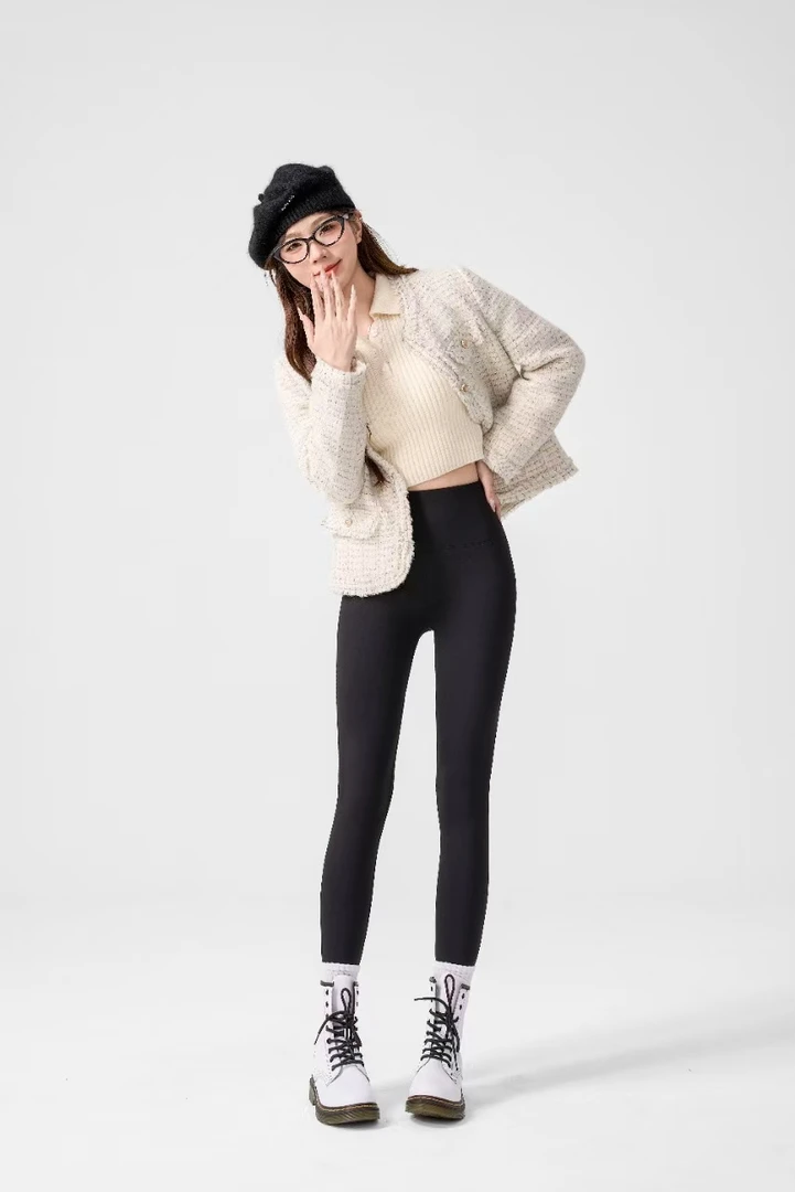 SX [6139]黑金蓄热鲨鱼裤