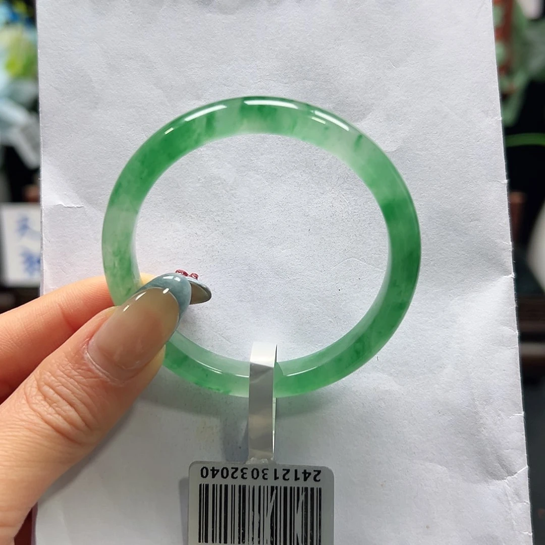 石英质玉手镯未镶嵌珍*儿