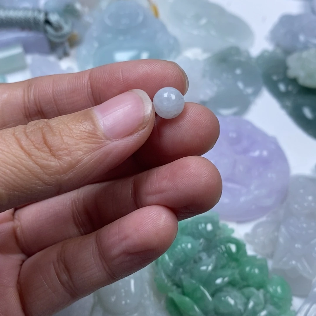 颈饰未镶嵌翡翠茗翡翠