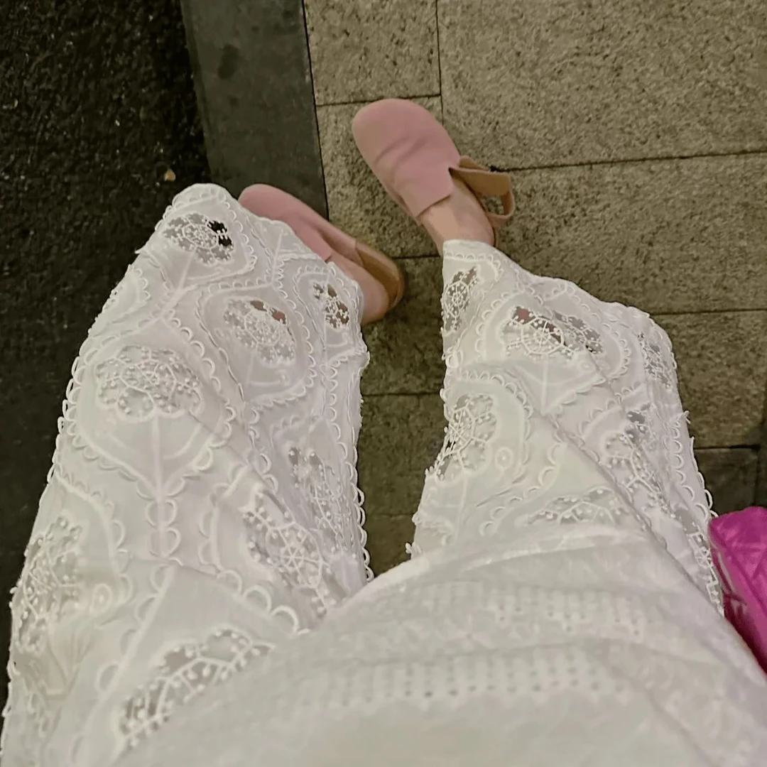 （重工小资裤）纯手工！韩国夏季新刺绣镂空松紧腰宽松九分长裤C521