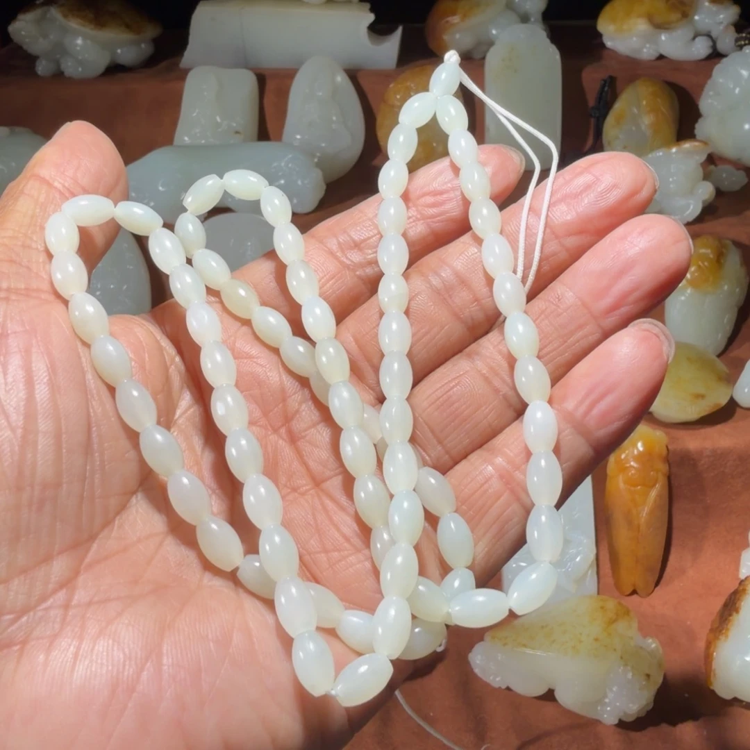 和田玉未镶嵌吊坠(不含链)