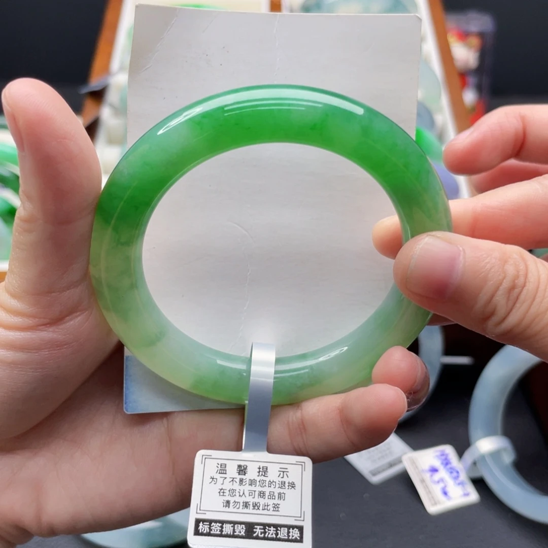 未镶嵌手镯翡翠53.7黄阳绿