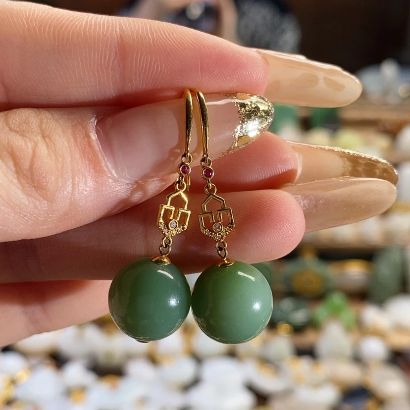 【闪购商品】和田玉耳钩18K金镶嵌