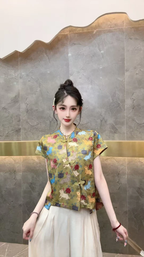 3952新国潮（小白兔）斜扣夏季上衣