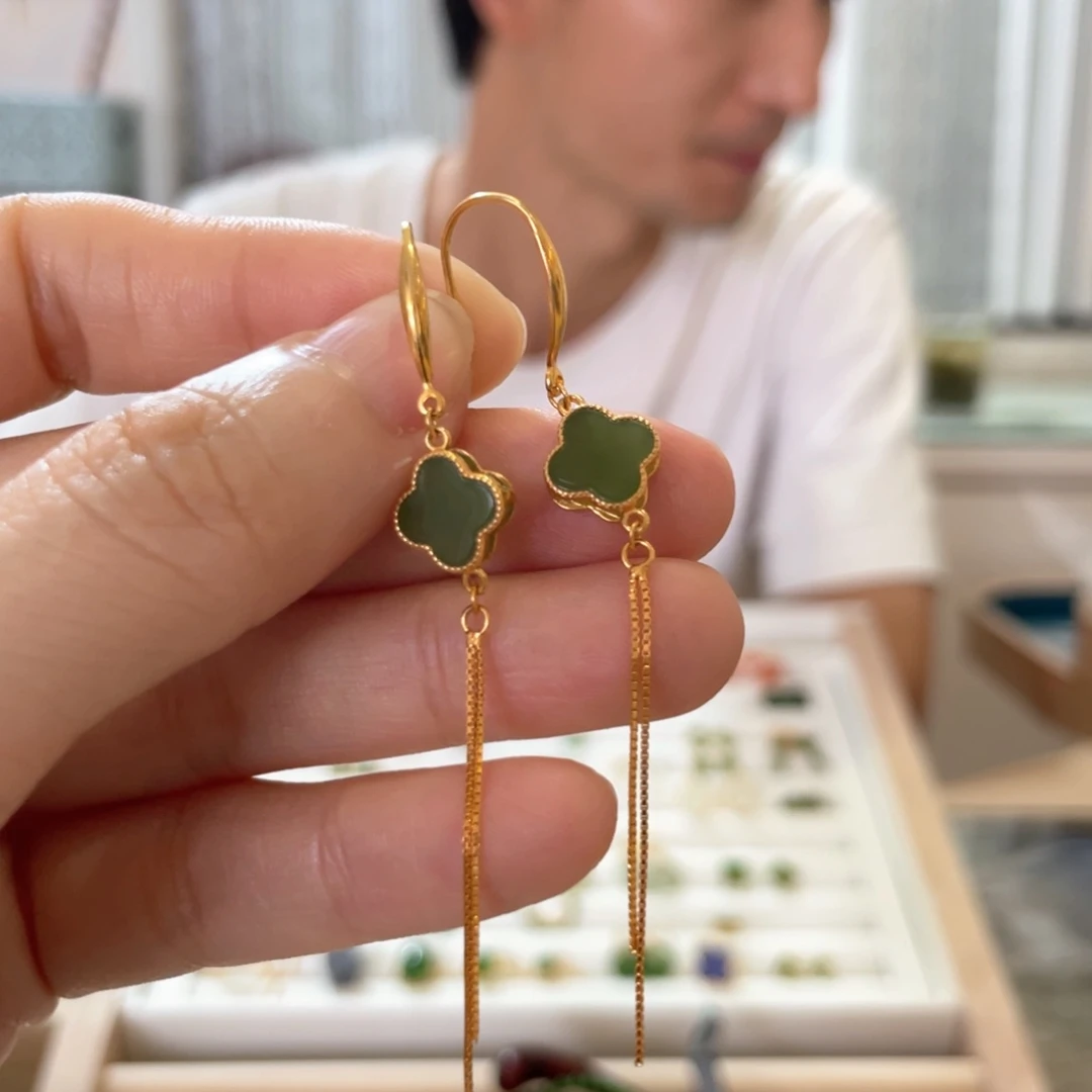 和田玉银S925镶嵌耳饰