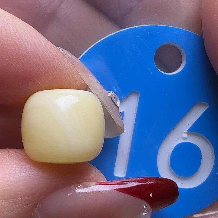 蜜蜡未镶嵌珠宝奇石11.5mm白蜡老型