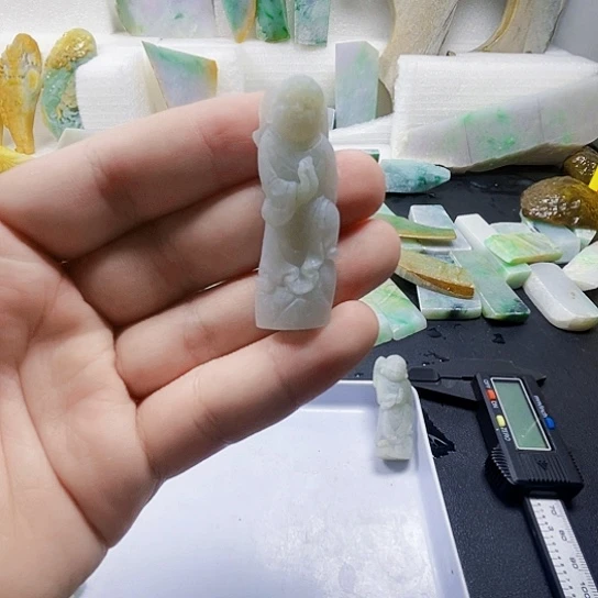 未镶嵌挂件翡翠翡翠