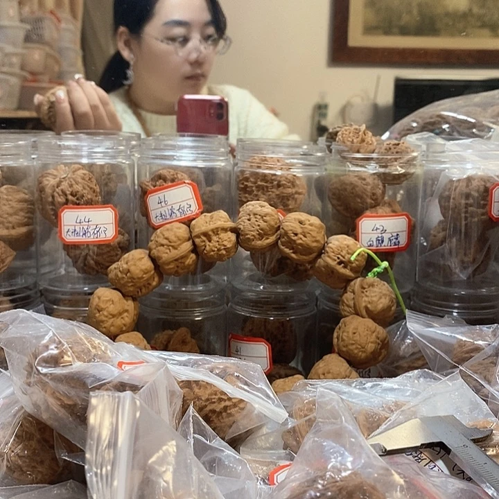 文玩核桃吊坠全**舅137狮子头打底