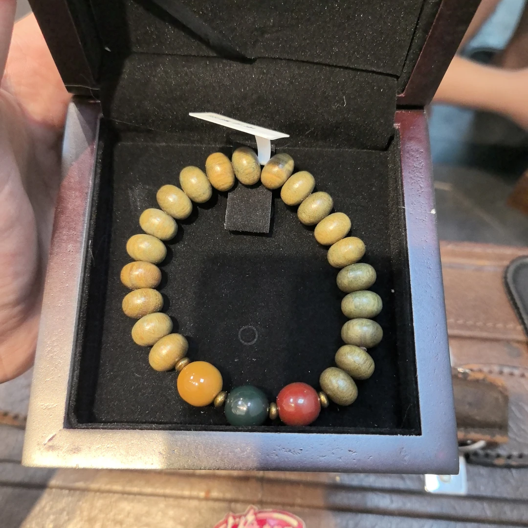 A47精美文玩木串（无礼盒）