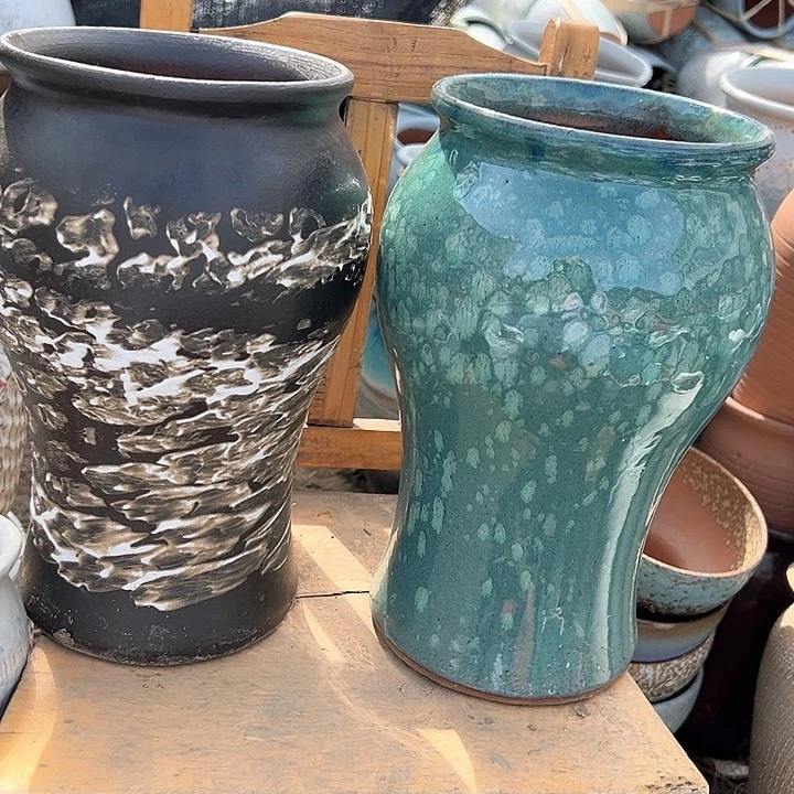 紫砂花盆口15高28。。。。。。。。。。。。。