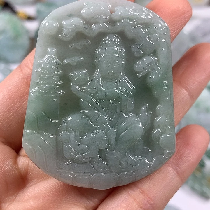 翡翠未镶嵌颈饰文殊菩萨福利