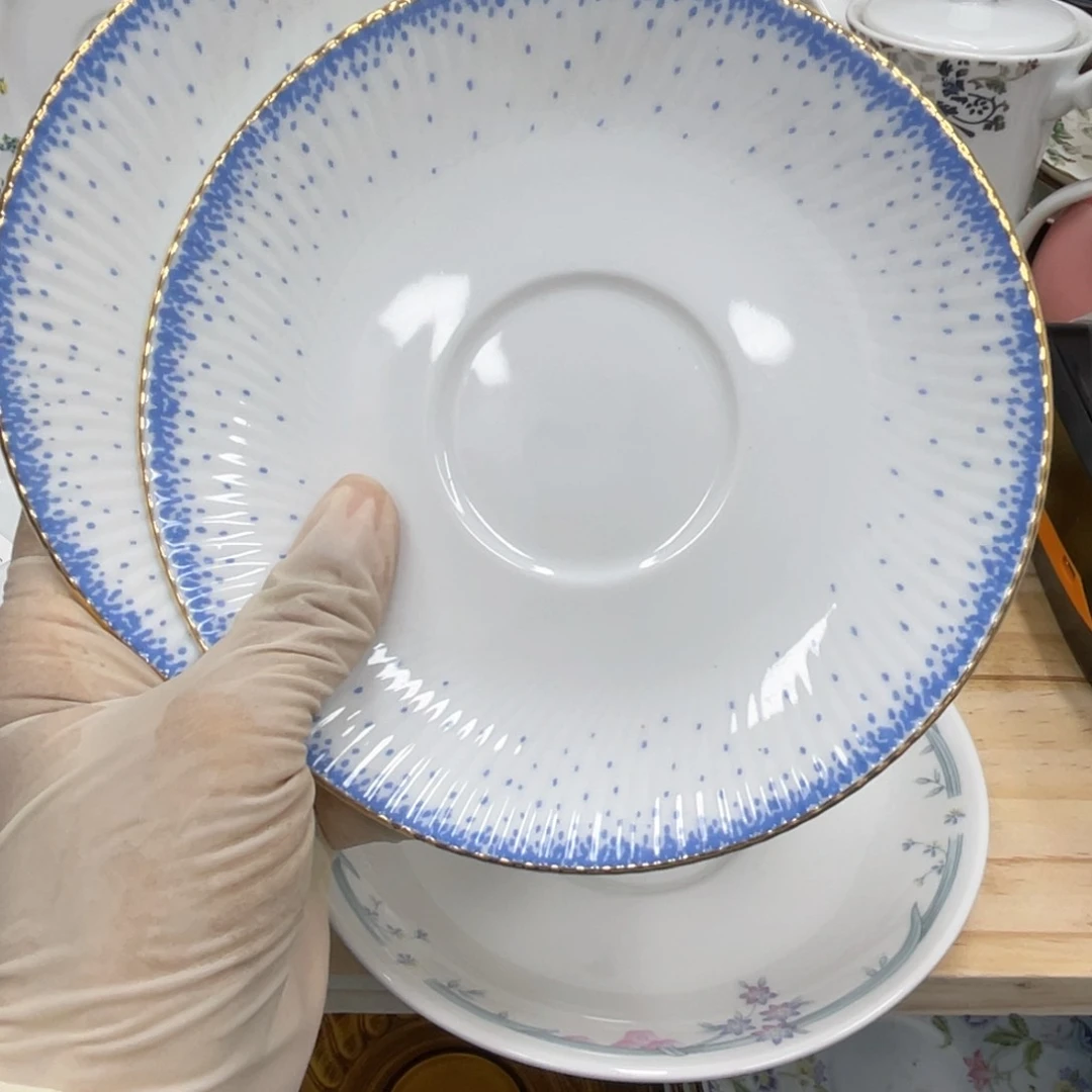 鹿屋家的美丽瓷器?****?