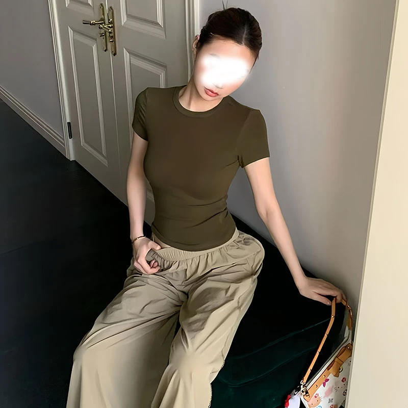 2025夏季纯欲性感正肩短袖圆领纸片人修身显瘦百搭弹力上衣女
