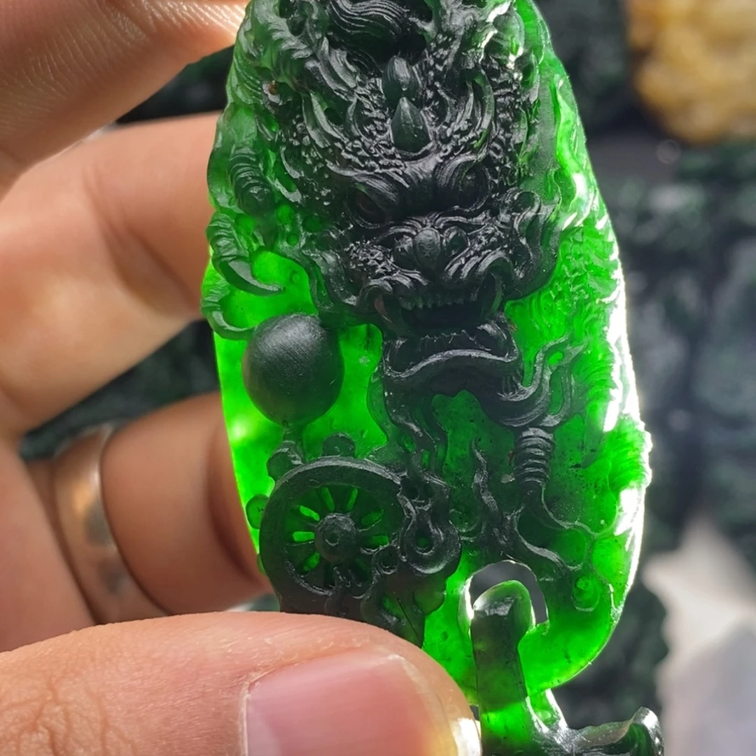 定制翡翠未镶嵌天然翡翠A货