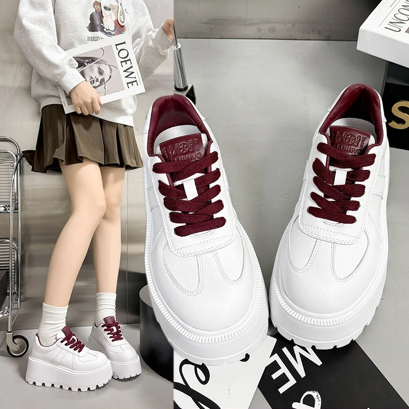 6.5cm新款2025时尚简约风百搭真皮面小个子厚底松糕春秋休闲女鞋