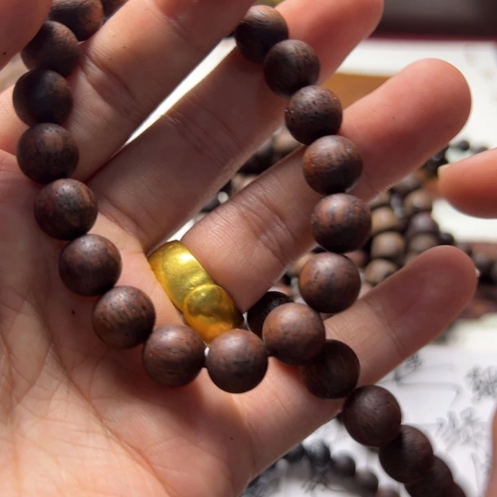 藤类降真香东枝红油10圆珠