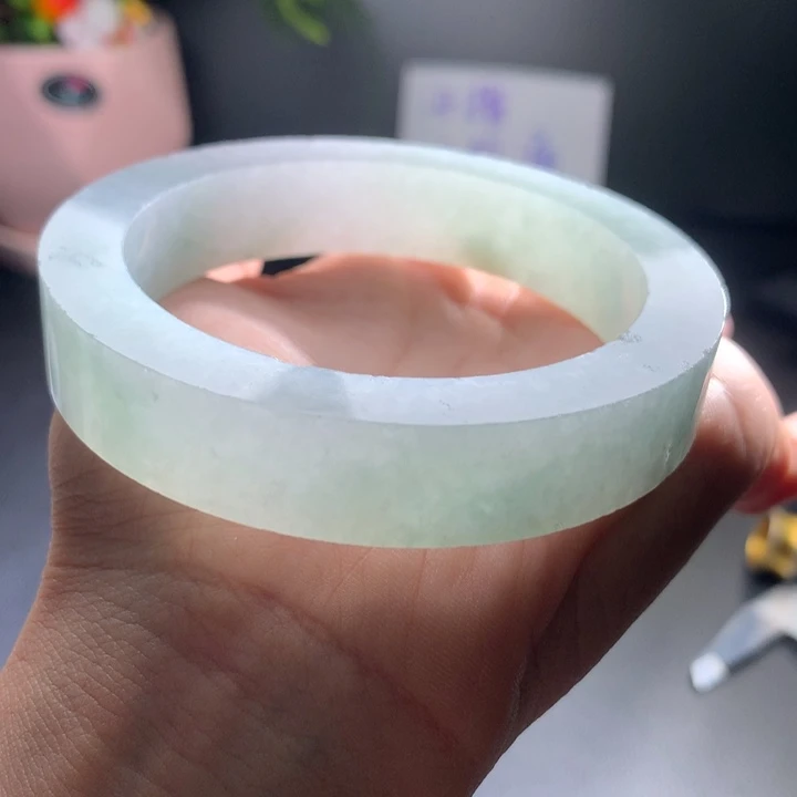 未镶嵌手镯定制翡翠